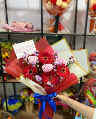 Flower Boutique yayasansosialrumahdukapalangkaraya 087748567736